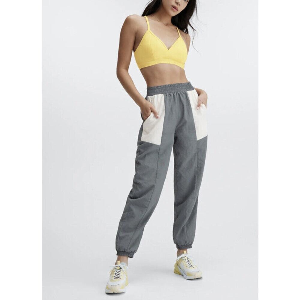 Fabletics Jaylee Color Block Track Pants Storm Cream Grey Stylish Sz Large L $84